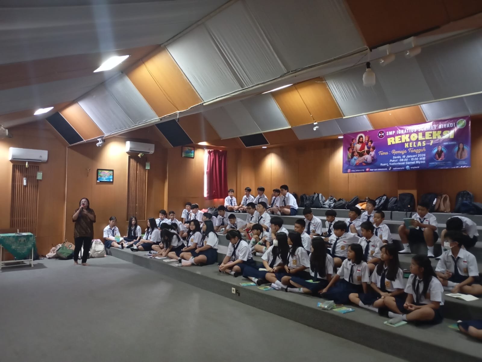 “Remaja Tangguh” Rekoleksi Kelas 7 SMP Ign. Slamet Riyadi